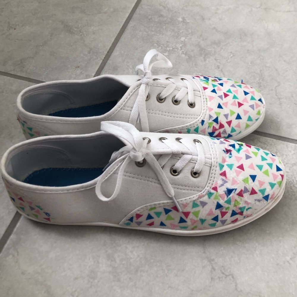 TIME AMD TRU White and Patterned shoes.
